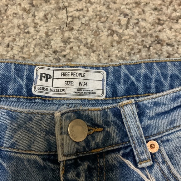 Free people jeans with pearls - Picture 6 of 7